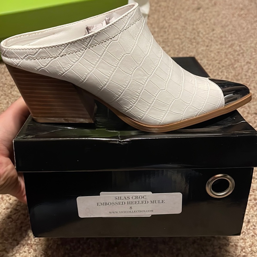 VICI Croc Mule - NEVER WORN